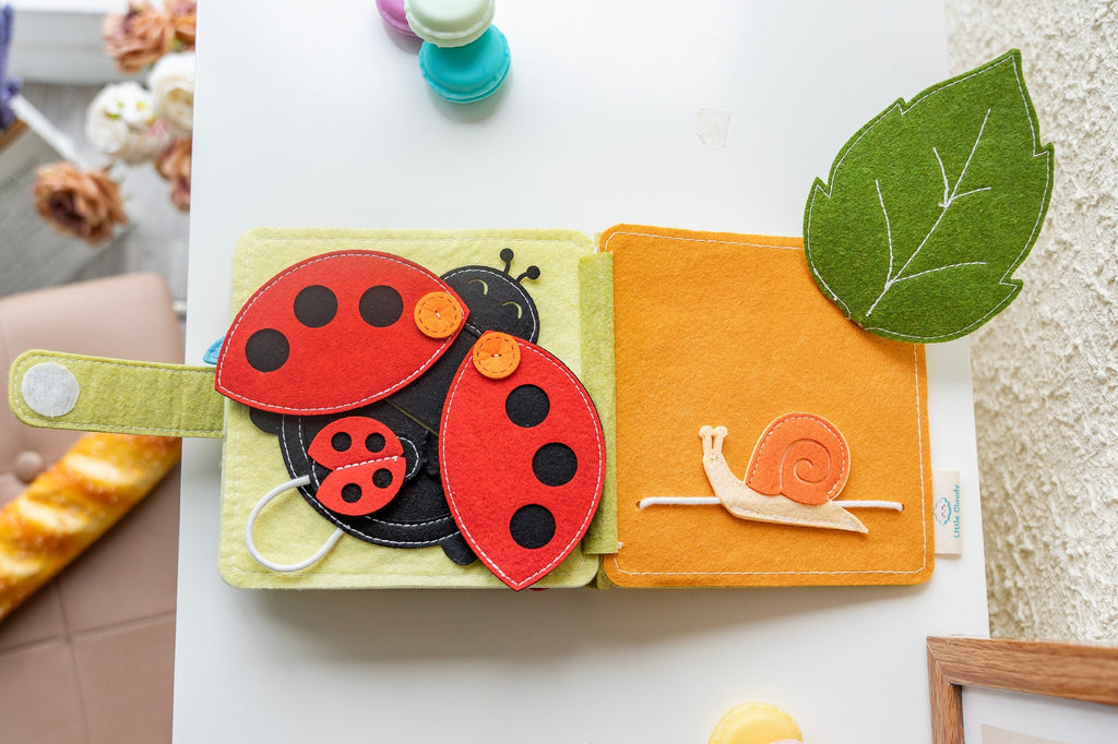 Activity Book,  Montessori Sensory Toy, Baby Book Gift, Quiet Book, Busy Toddler Book, fabric activity book, No loose pieces