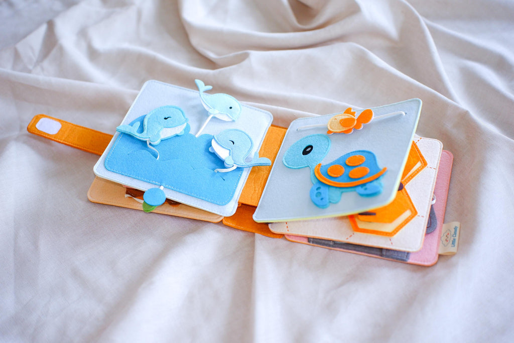 Personalized Activity Book, Felt Quiet Book, Montessori Activity Book, 1st Birthday Gift, Busy Book, Quiet book 1 year